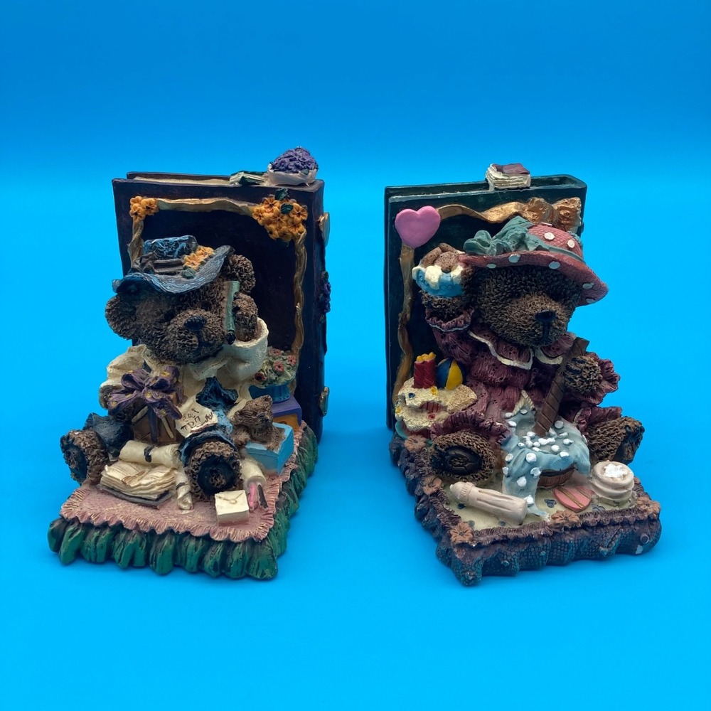 Vintage Resin Teddy Bear Bookends Pair Boy Girl Bookshelf Decor